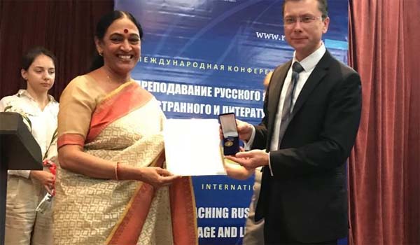 Meeta Narain (Professor) Won 2019 Pushkin Medal