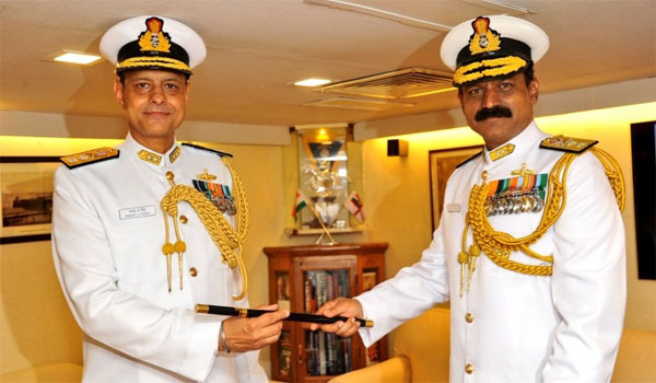 Rear Admiral Sanjay Jasjit Singh take charge as Western Fleet Commander