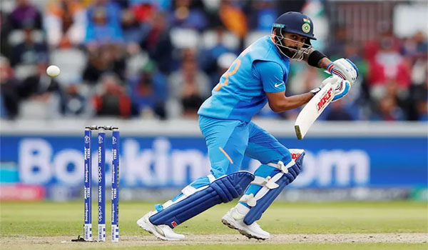 30-years-old Virat Kohli becomes the Fastest Batsmen to Score 11,000 Runs in ODI matches
