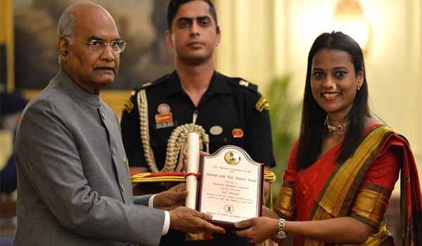 President Kovind presents 61st Lalit Kala Akademi Awards at Rashtrapati Bhavan