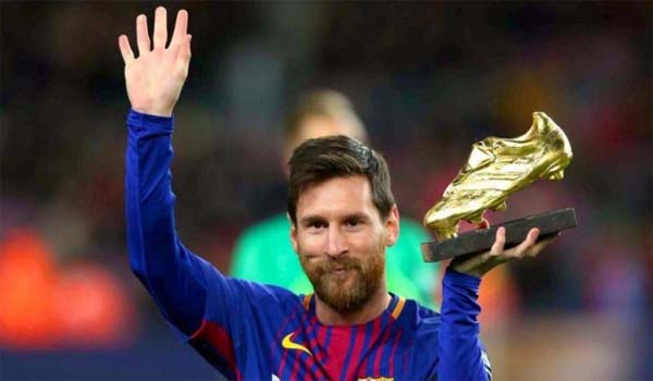 Lionel Messi Awarded with Golden Shoe Award