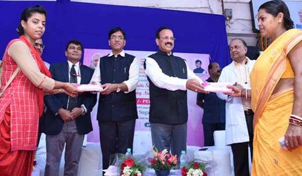 Union Minister Launches Mobile App- Janaushadhi Sugam