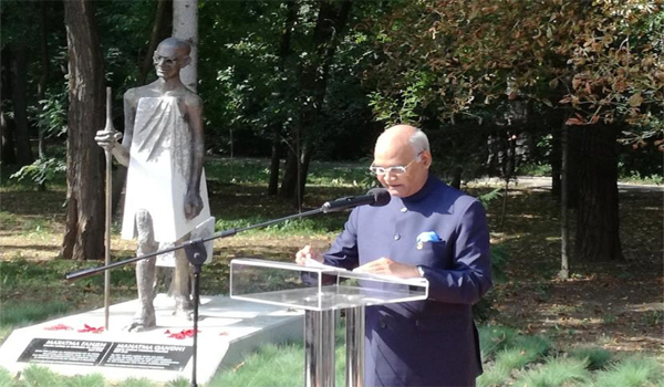 Shri R. N. Kovind Unveils Mahatma Gandhi Statue in Sofia, Bulgaria