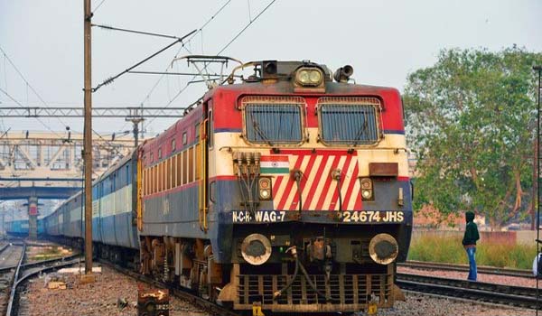 Indian Railways installed 2,00,000 Bio-toilets in 60,906 train coaches