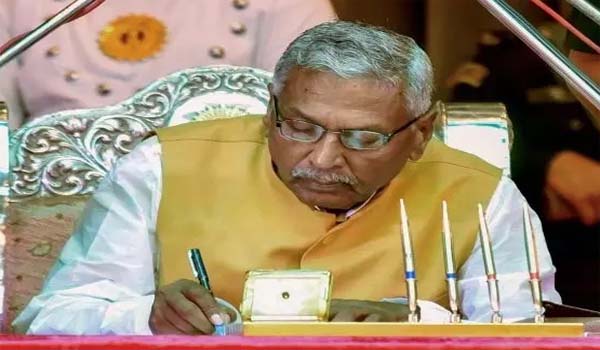 Fagu Chauhan takes oath as New Governor of Bihar