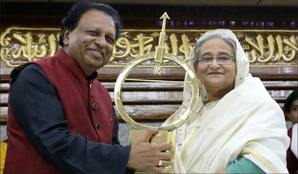 Bangladesh PM Sheikh Hasina receives Dr. Kalam Smriti International Award 2019