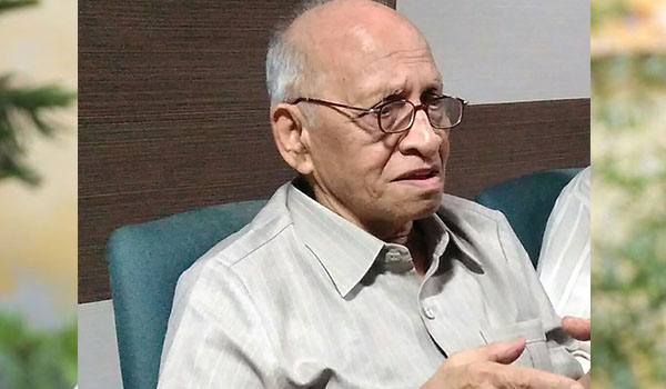 Veteran Mohan Ranade passes away