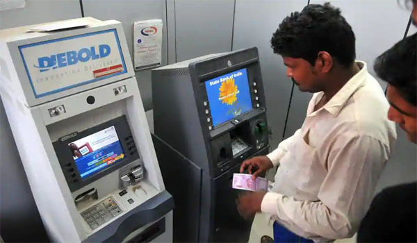 SBI detract ATM withdrawal Limit to Rs.20,000/-